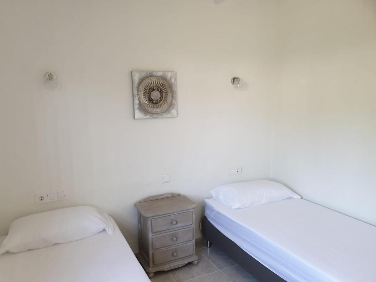 Cheerful 2-Bedroom Villa With Private Pool Calp Exterior foto